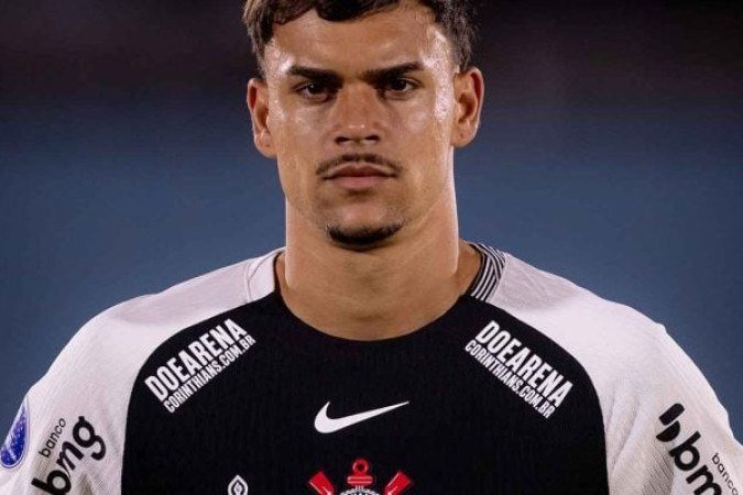 JOÃO PEDRO -  O zagueiro não conseguiu transmitir muita segurança no setor defensivo e teve muitos erros com a bola do pé, perdendo a posse em 12 oportunidades. Nota: 4 - Foto: Rodrigo Coca/Agência Corinthians