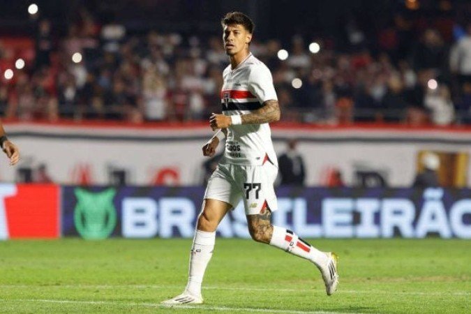 RIGONI - Entrou nos minutos finais da partida e pouco conseguiu fazer na partida. Nota: 5 - Foto: Rubens Chiri/São Paulo FC