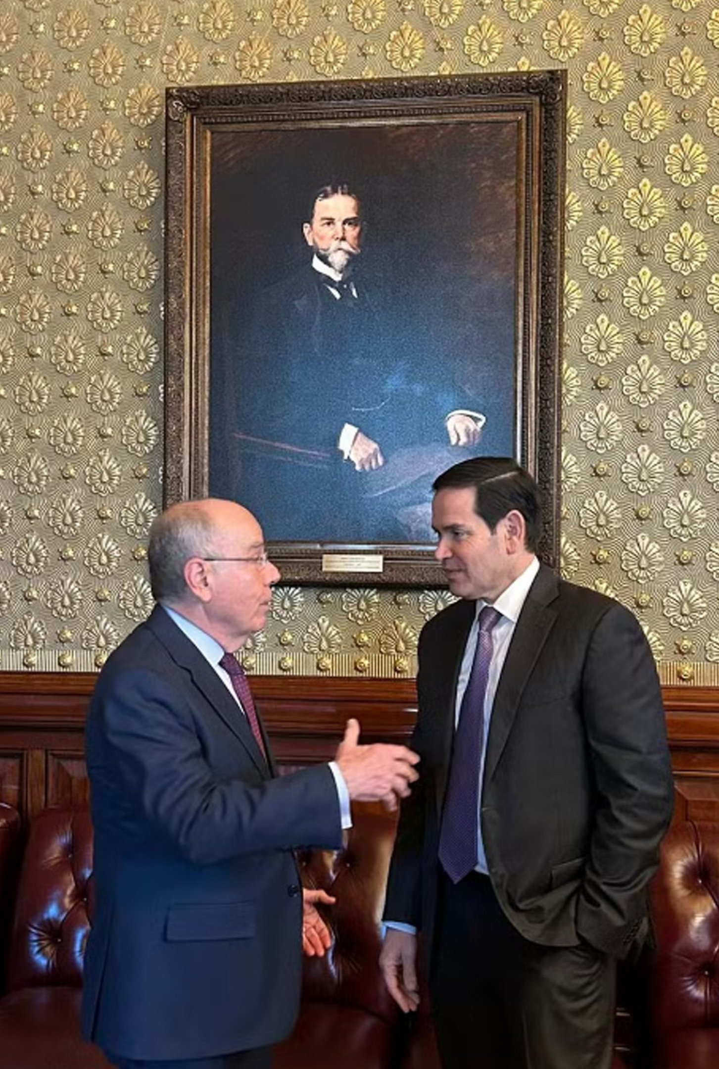 Pragmatismo é o caminho para relação com os EUA