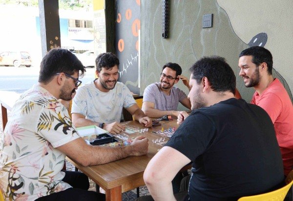 Bruna Gaston CB/DA Press