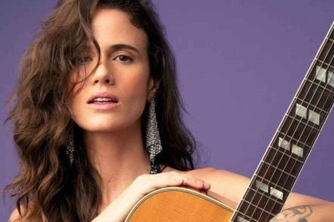 Festival Operárias das Artes traz Ana Canãs à Casa do Cantador em show gratuito - (crédito: Divulgação) Festival Operárias das Artes traz Ana Canãs à Casa do Cantador em show gratuito - (crédito: Divulgação)