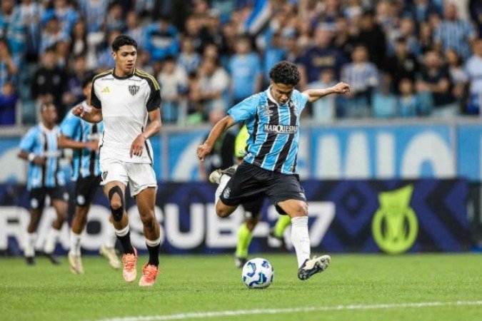 Grêmio goleou o Atlético no jogo de ida da final do Brasileirão Sub-17 -  (crédito: Foto: Angelo Pieretti/Grêmio)