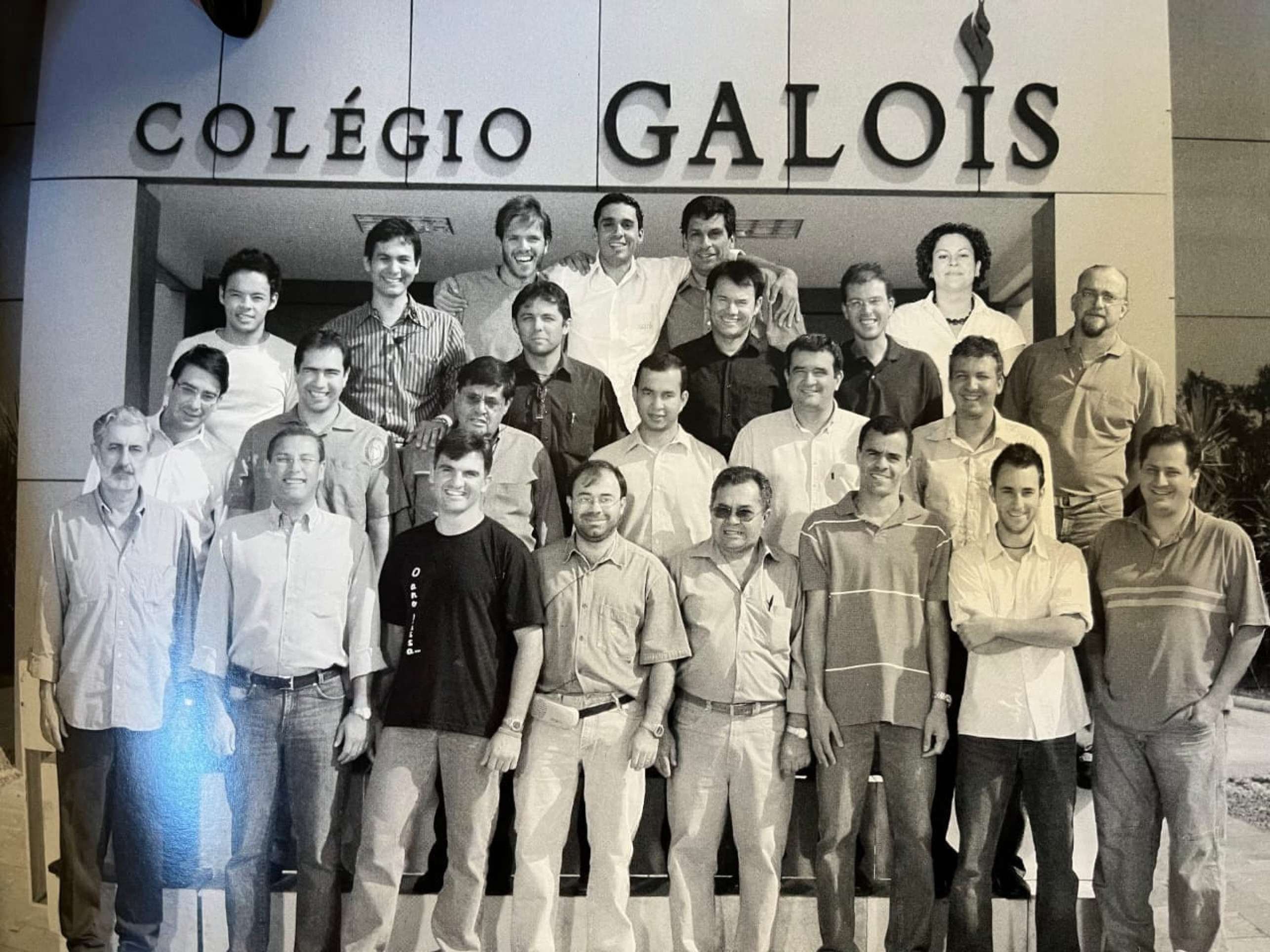 Equipe do Galois &agrave; &eacute;poca da inaugura&ccedil;&atilde;o: professor Feitoza fez parte do grupo