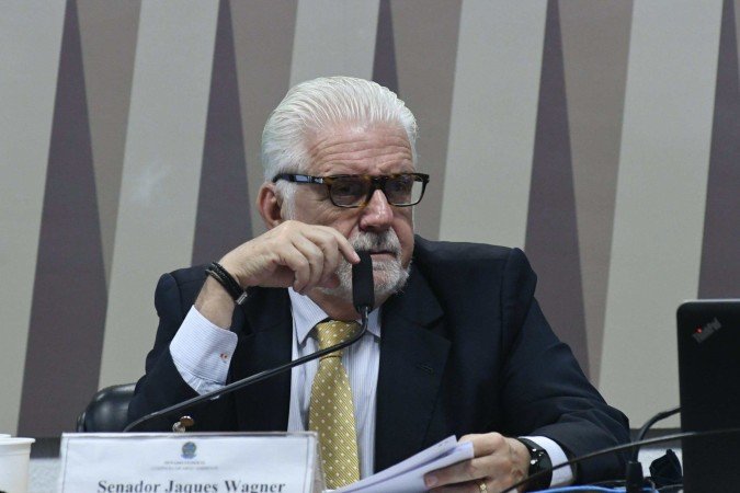 Com a ajuda do presidente do Congresso, Davi Alcolumbre (União Brasil-AP), o Palácio do Planalto conseguiu adiar a sessão conjunta de Senado e Câmara que votaria as duas matérias -  (crédito: Geraldo Magela/Agência Senado)
