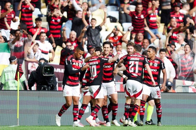 Alto índice de assertividade no primeiro tempo foi fundamental para o Flamengo vencer e igualar os pontos do Palmeiras na lideraça -  (crédito: Gilvan de Souza/Flamengo)