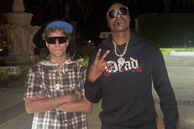 Tota MC: o jovem da Rocinha com mais de 6 milhões de seguidores que virou amigo de estrelas internacionais - (crédito: Reprodução/Instagram) Tota MC: o jovem da Rocinha com mais de 6 milhões de seguidores que virou amigo de estrelas internacionais - (crédito: Reprodução/Instagram)