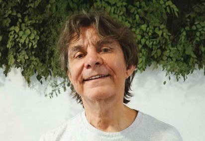 Lô Borges, 73, lança um álbum inédito por ano desde 2019, sempre com letras de um único parceiro. -  (crédito: Reprodução/Redes sociais)