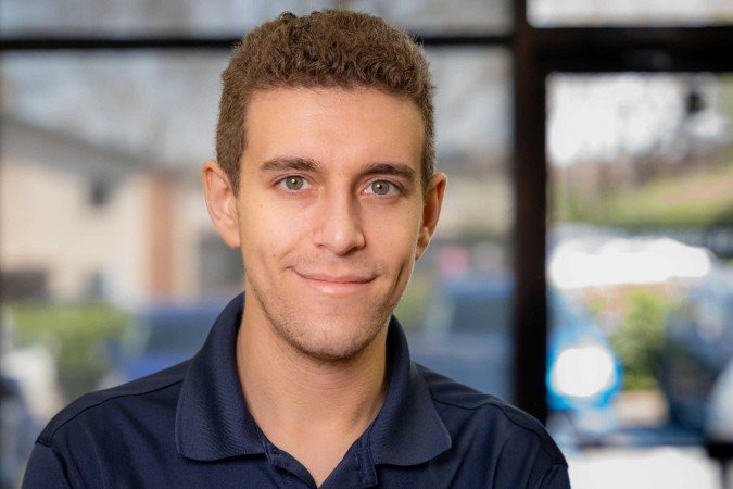 Naroditsky após a conquista do Campeonato Mundial Juvenil, em 2008, na Turquia -  (crédito: Getty Images)