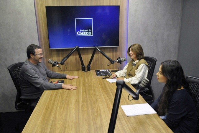 Em entrevista a Sibele Negromonte e Luana Patriolino, o professor Marco Schneider sugeriu que é preciso rever o marco civil da internet - (crédito: Minervino Júnior/CB/D.A.Press) Em entrevista a Sibele Negromonte e Luana Patriolino, o professor Marco Schneider sugeriu que é preciso rever o marco civil da internet - (crédito: Minervino Júnior/CB/D.A.Press)