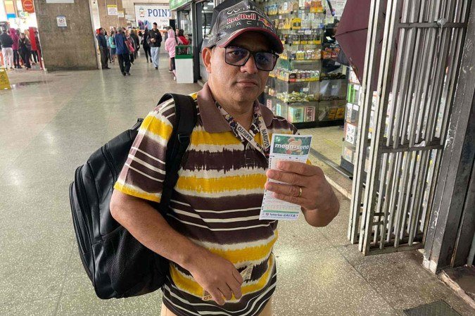 Marivaldo sonha em conquistar a casa própria e ajudar a família caso a sorte bata à sua porta -  (crédito: Davi Cruz/CB)