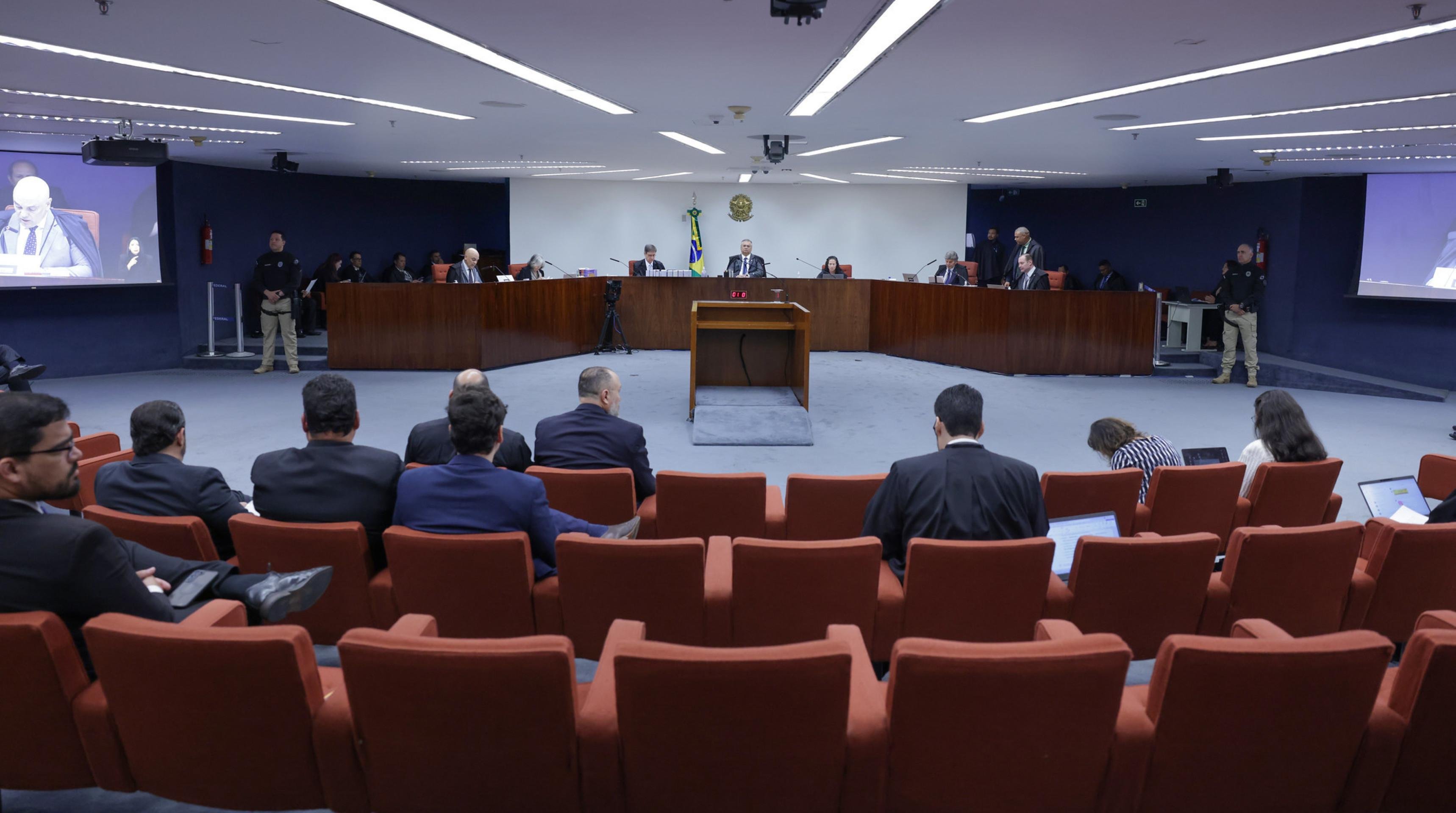 STF julga núcleo dos 
