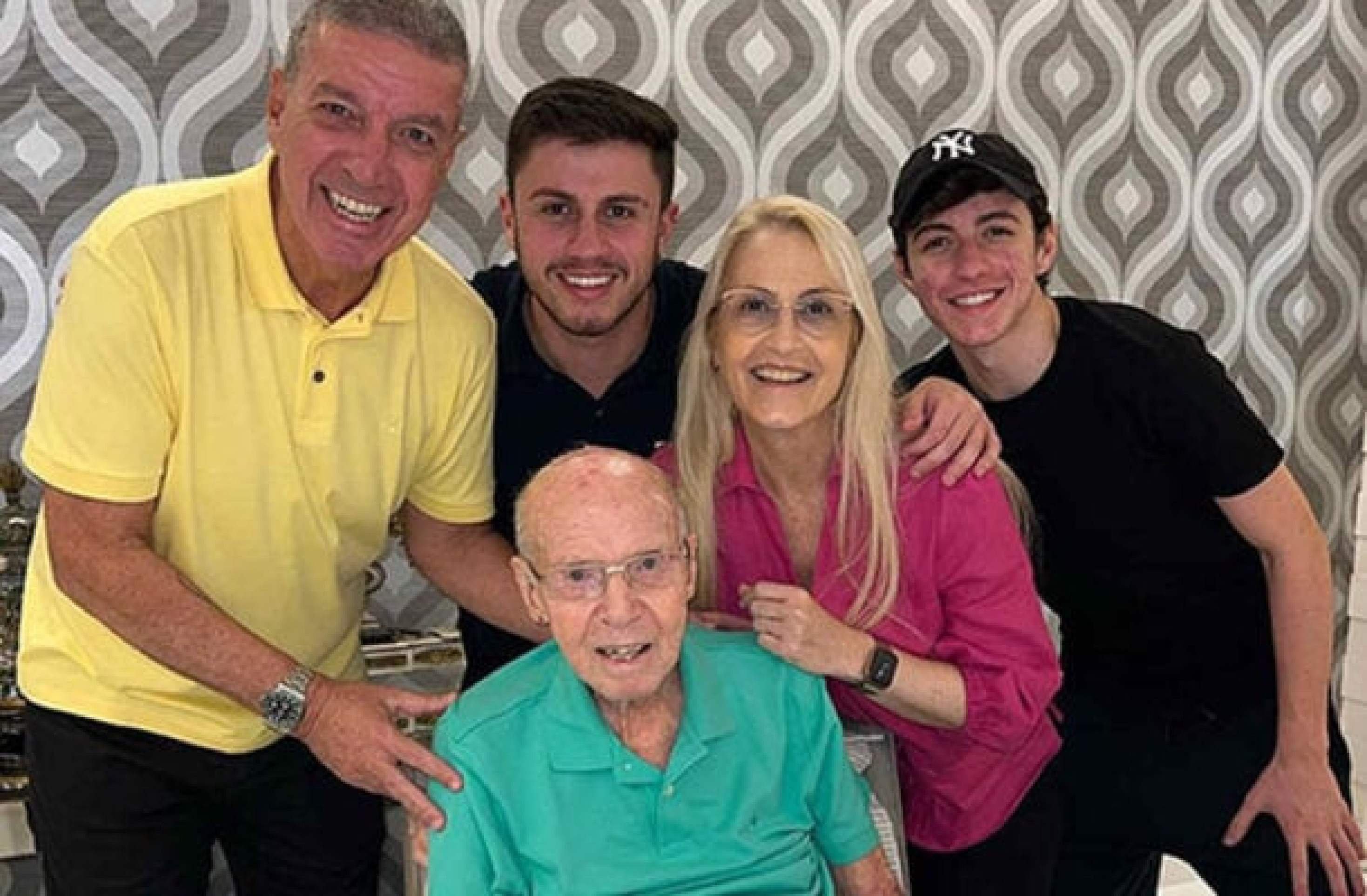 Zagallo deixou mais de 60% de herança ao filho caçula -  (crédito: Foto: Reprodução/Instagram)