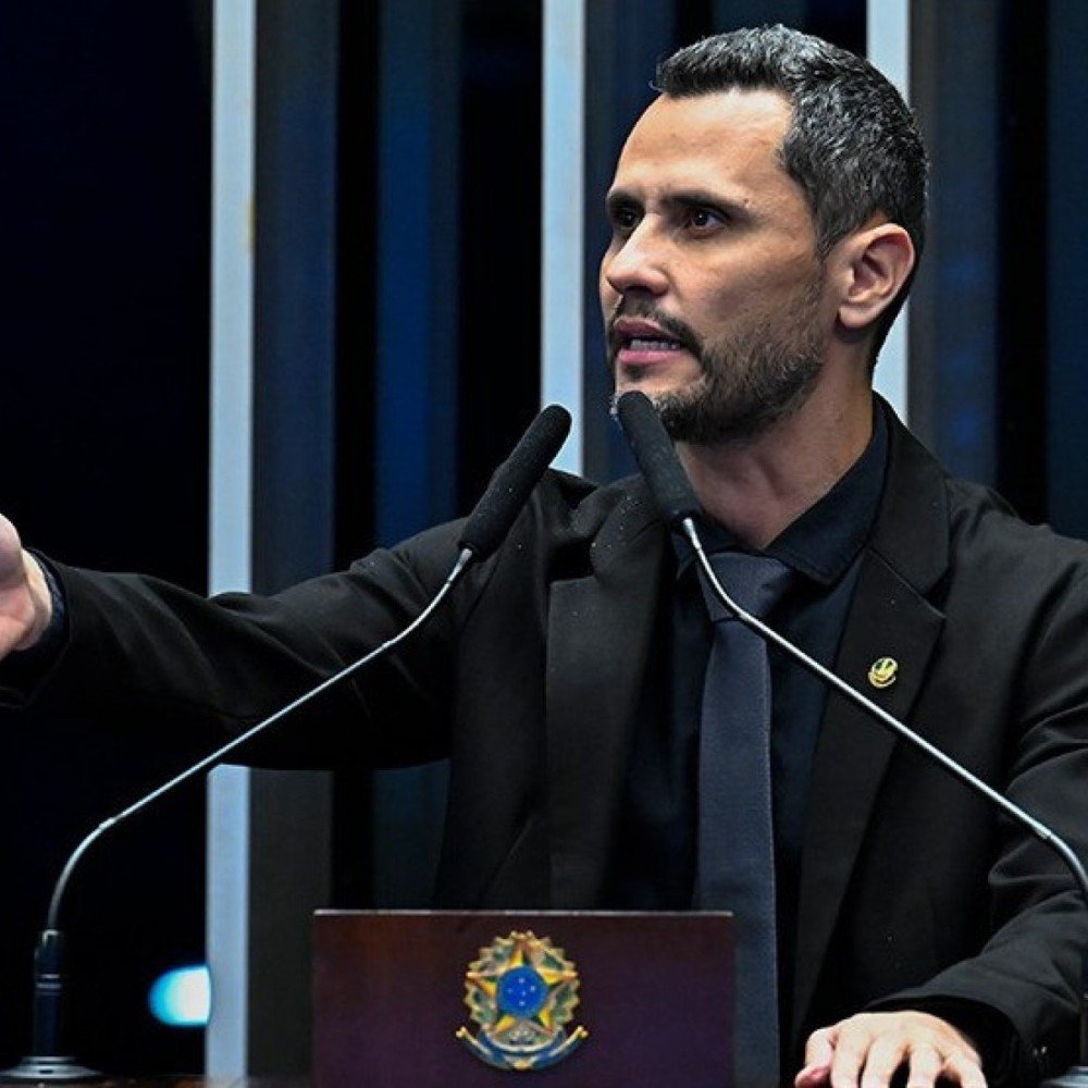 Disputa ao Senado expõe a divisão da direita em Minas