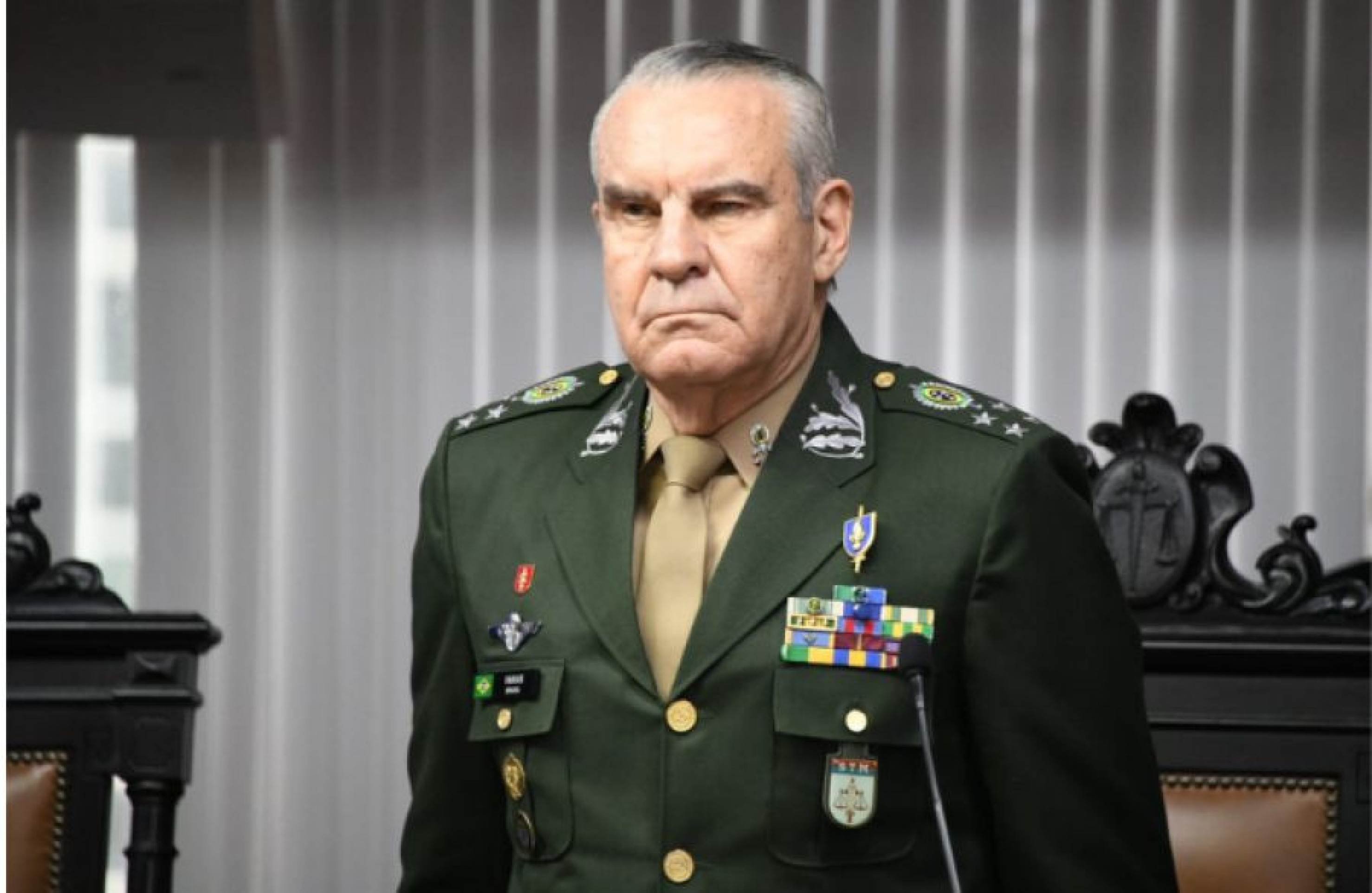Ministro general de exército Marco Antônio de Farias se despede do STM  
