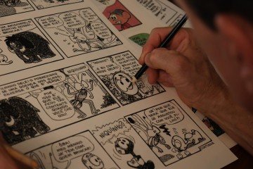 Mauricio desenhando quadrinhos do Horácio