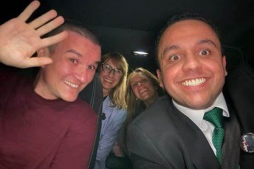 Francisco Mairlon após ter sua condenação convertidia com seus advogados do projeto: Brian Alves Prado, Dora Cavalcanti e Luiza Ferreira - (crédito: Reprodução site Innocence Project Brasil) Francisco Mairlon após ter sua condenação convertidia com seus advogados do projeto: Brian Alves Prado, Dora Cavalcanti e Luiza Ferreira - (crédito: Reprodução site Innocence Project Brasil)