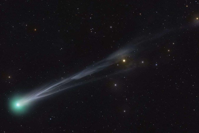 Cometa Lemmon se aproxima da Terra e poderá ser visto a olho nu