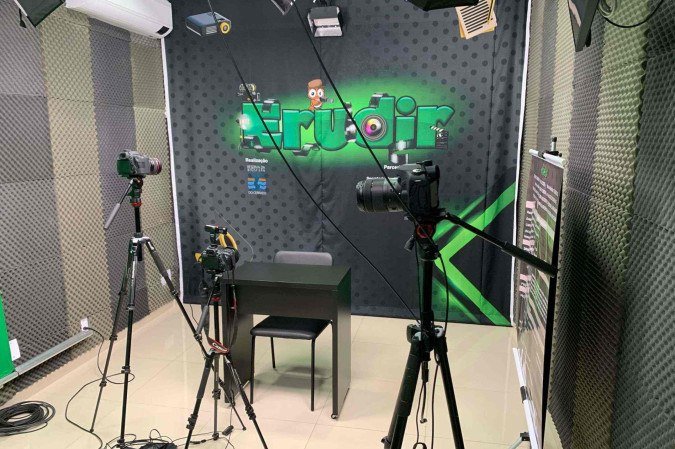 O curso, voltado para iniciantes, terá 100 horas/aula no total - (crédito: Divulgação/Erudir) O curso, voltado para iniciantes, terá 100 horas/aula no total - (crédito: Divulgação/Erudir)