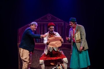 Espetáculo Mundo Suassuna explora o universo do escritor paraibano