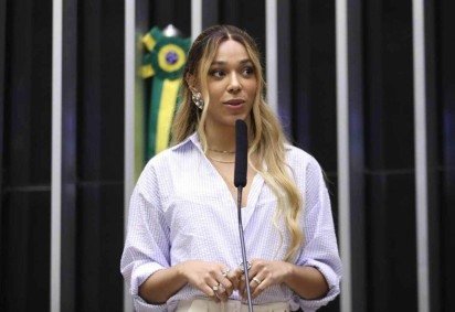 Para Erika Hilton é importante que haja legislação específica para mulheres no âmbito do assédio -  (crédito: Zeca Ribeiro/Câmara dos Deputados) -Para Erika Hilton é importante que haja legislação específica para mulheres no âmbito do assédio -  (crédito: Zeca Ribeiro/Câmara dos Deputados)