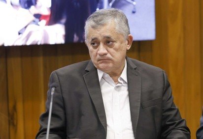 Além de Guimarães, que prestou solidaridade à família e amigos de Oscar, Lula e o presidente em da República em exercício, Geral Alckmin, usaram as redes sociais para entoar o legado do ex-atleta, que tratava um câncer no cérebro desde 2011 -  (crédito: Marina Ramos/Câmara dos Deputados) -Além de Guimarães, que prestou solidaridade à família e amigos de Oscar, Lula e o presidente em da República em exercício, Geral Alckmin, usaram as redes sociais para entoar o legado do ex-atleta, que tratava um câncer no cérebro desde 2011 -  (crédito: Marina Ramos/Câmara dos Deputados)