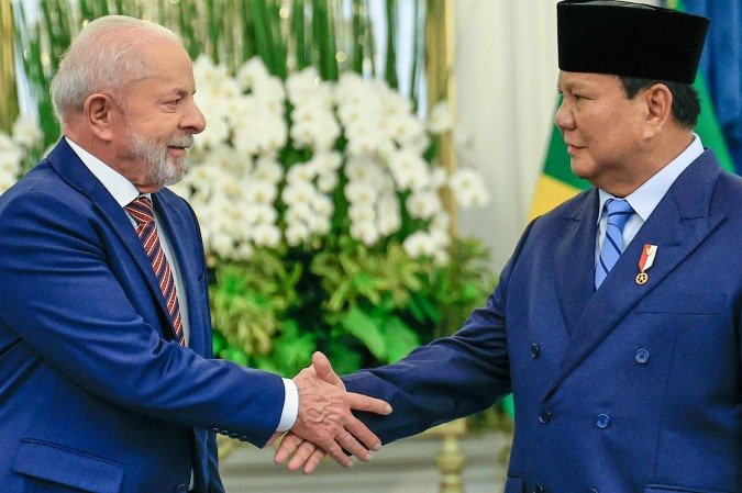 Lula defende comércio em moedas locais e reforça aliança com a Indonésia