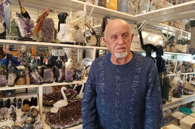 Mesmo aposentado, Rubens Tavares é artesão na Feira da Torre - (crédito: Ana Carolina Alves/CB) Mesmo aposentado, Rubens Tavares é artesão na Feira da Torre - (crédito: Ana Carolina Alves/CB)