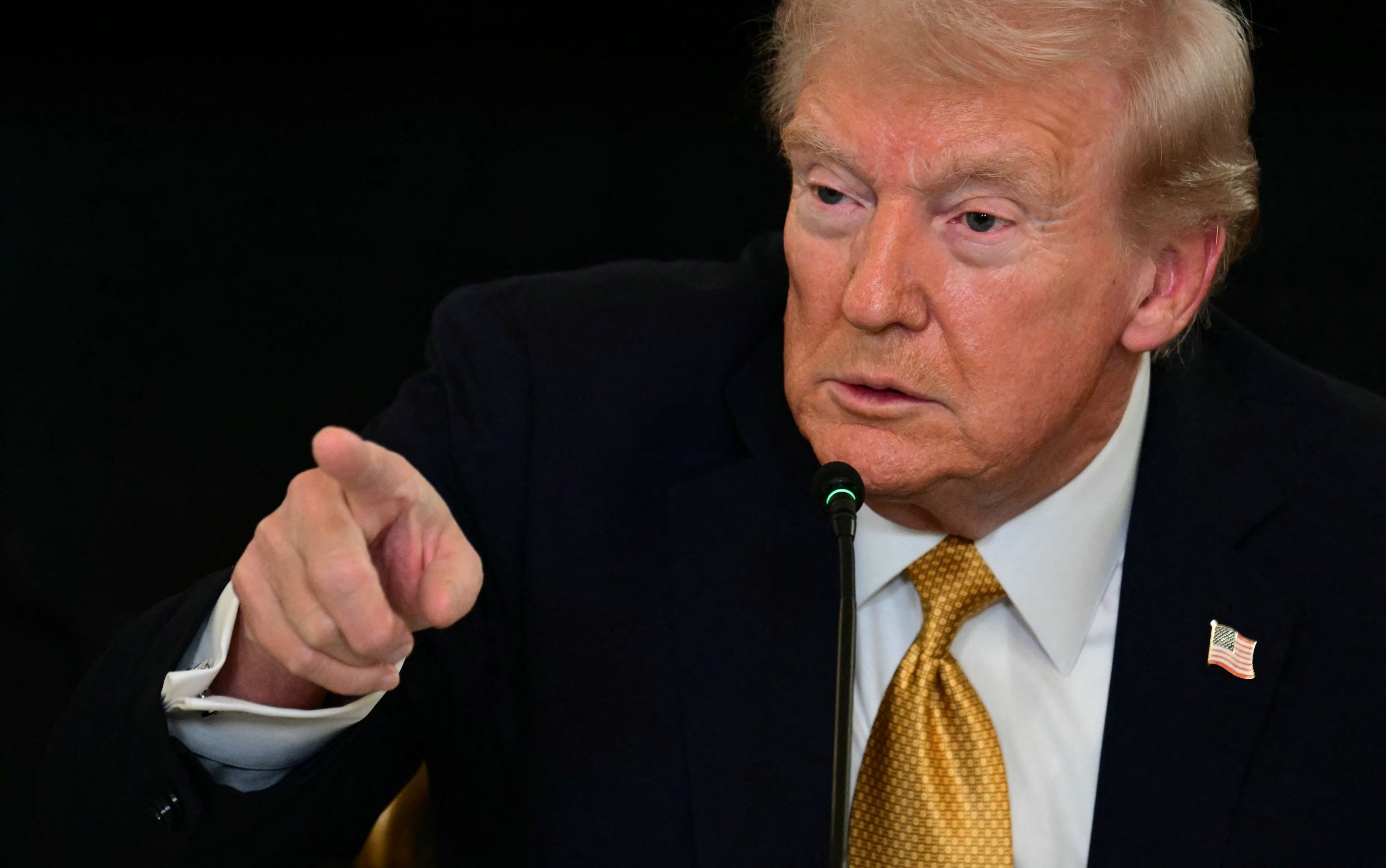 Na última semana, Trump já havia afirmado que autorizou operações da agência de espionagem norte-americana, a CIA, no país sul-americano -  (crédito:  AFP)