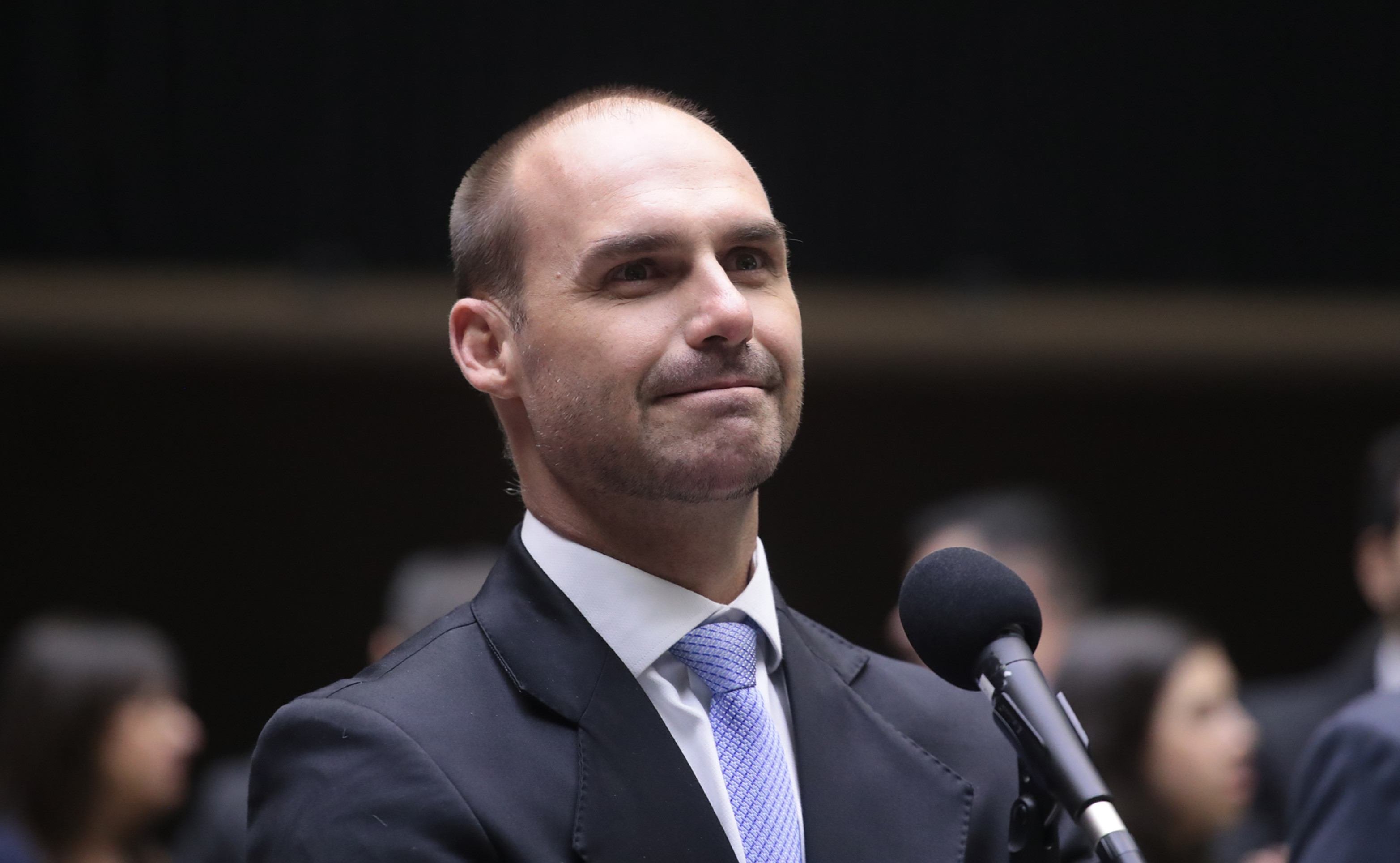 Eduardo Bolsonaro é réu por unanimidade, decide STF