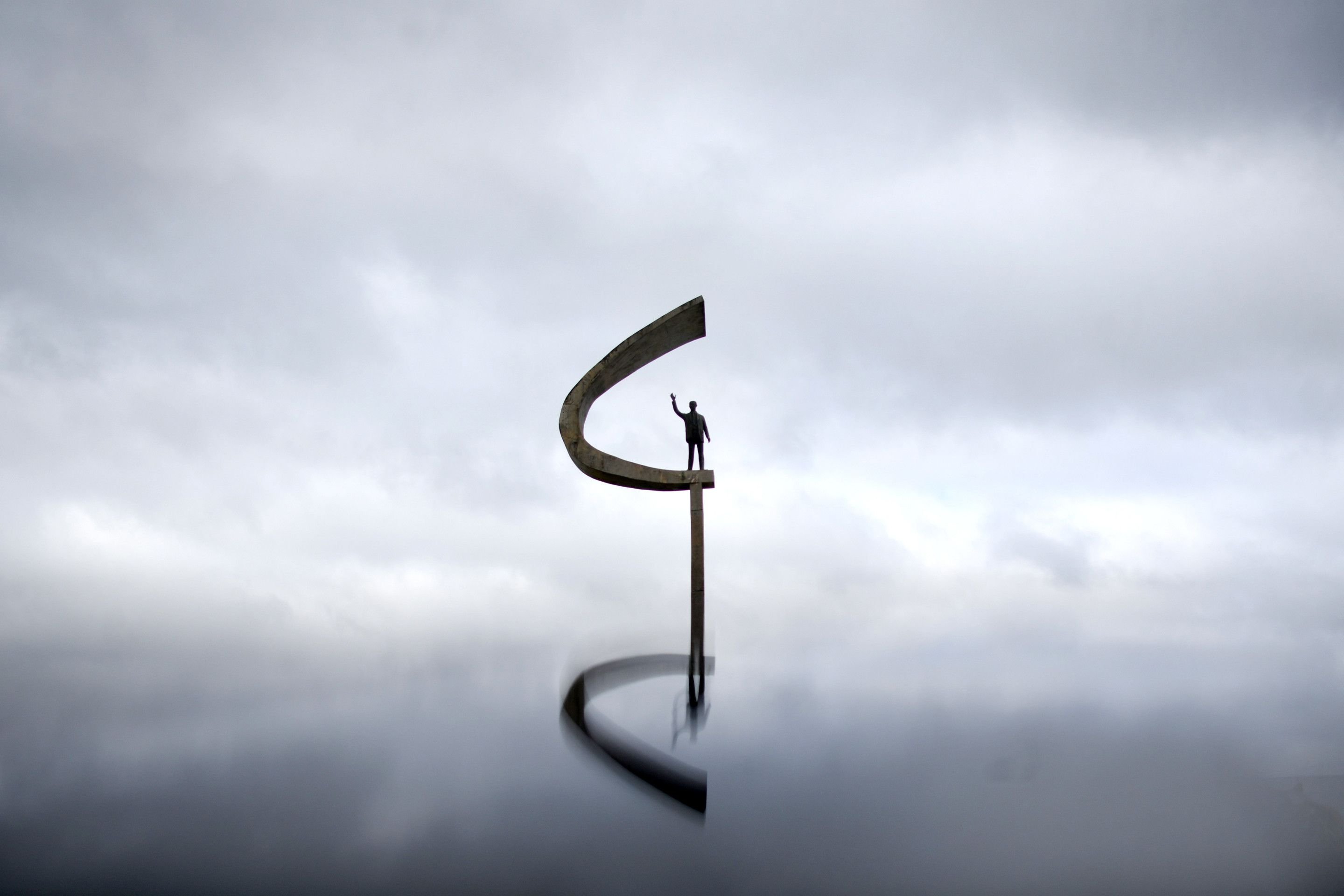 Clima: Inmet emite alerta amarelo para potencial chuva no DF nesta quinta