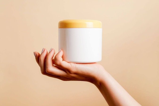 As recargas capilares se tornaram um dos tratamentos favoritos de quem busca performance e resultados rápidos (Imagem: nastya_ph | Shutterstock) - (crédito: EdiCase) As recargas capilares se tornaram um dos tratamentos favoritos de quem busca performance e resultados rápidos (Imagem: nastya_ph | Shutterstock) - (crédito: EdiCase)