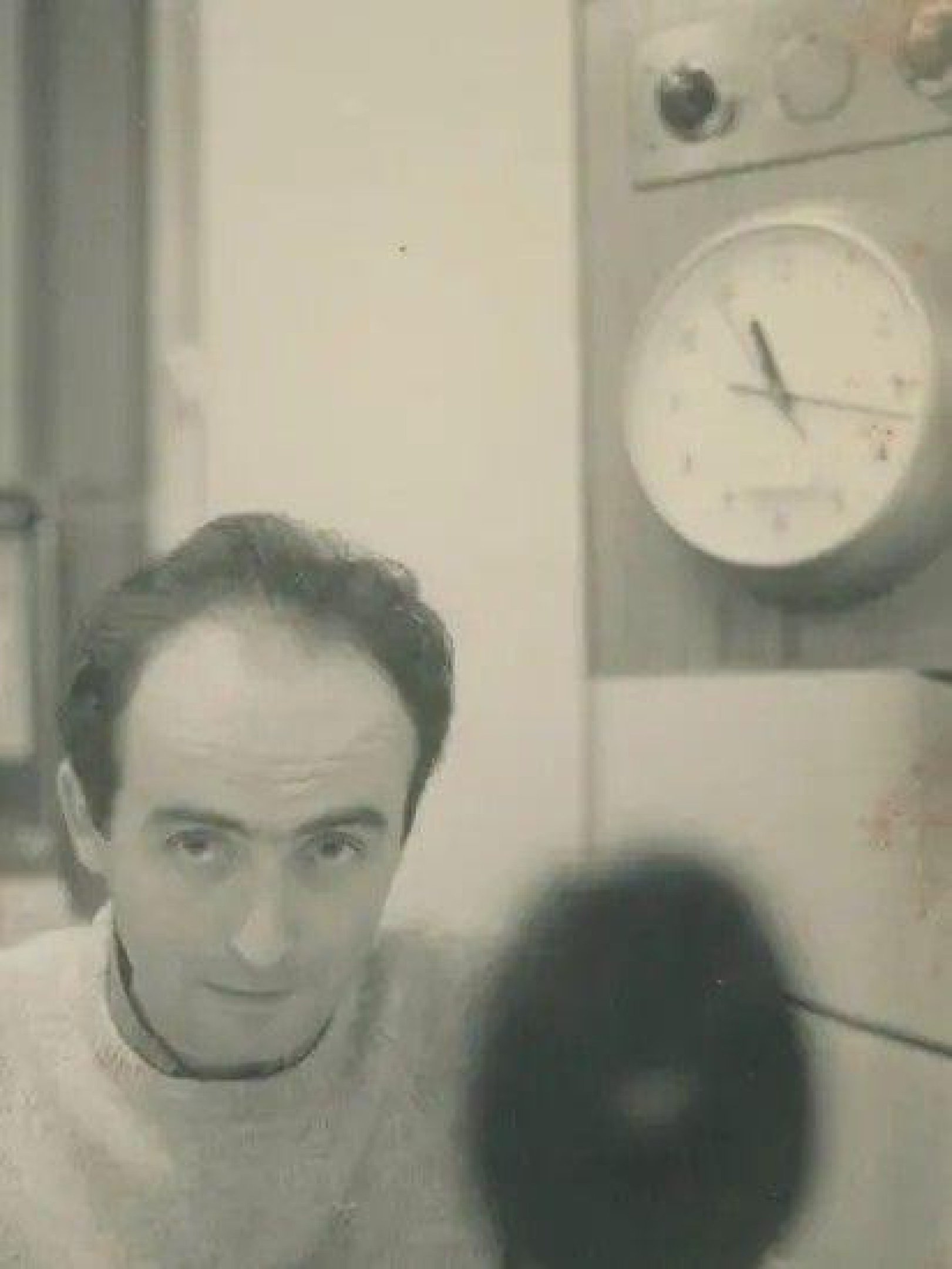 Vladimir Herzog: interrompida pela ditadura há 50 anos, vida do jornalista incluiu passagem pela BBC em Londres