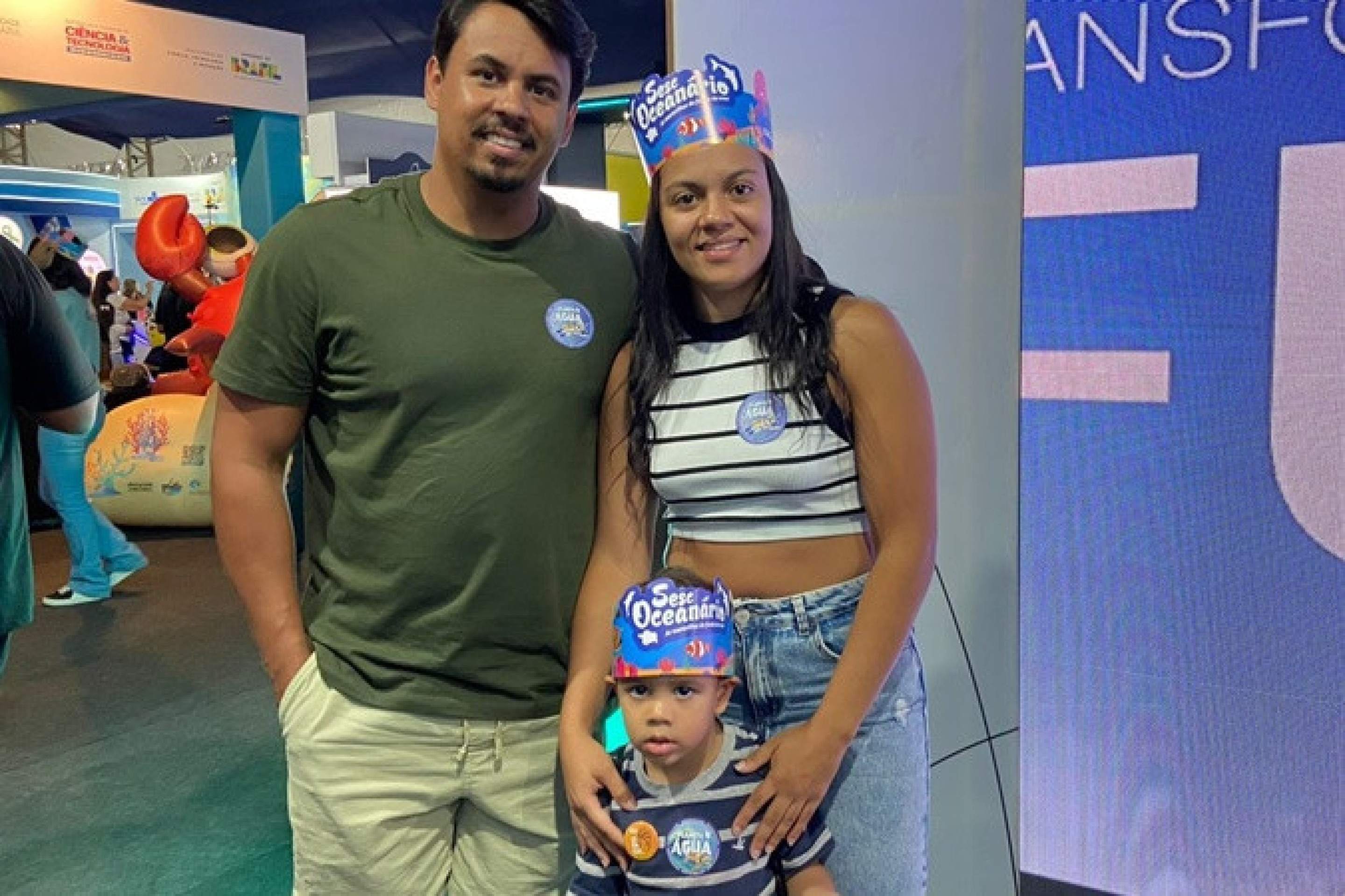 Pamela Ribeiro, 30 anos, ao lado do marido, Enis Pereira, 35 anos