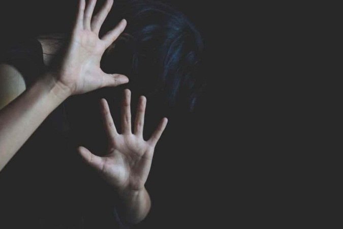 Marido da vítima confessou o crime e disse que estrangulou a mulher em meio a uma briga -  (crédito: iStock)