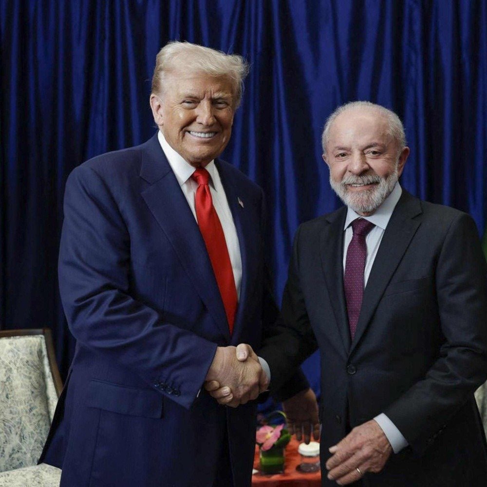 O que revela a linguagem corporal de Lula e Trump no encontro da Malásia