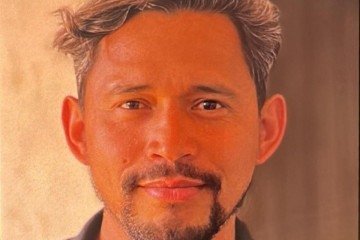 Elias trabalhava como mestre de obras durante o dia e como motorista à noite - (crédito: Material cedido ao Correio) Elias trabalhava como mestre de obras durante o dia e como motorista à noite - (crédito: Material cedido ao Correio)