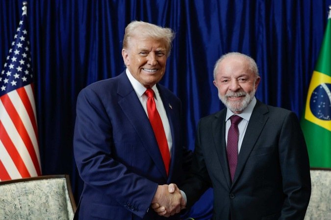 Lula e Trump se encontram na Malásia durante o 47ª Cúpula da Associação de Nações do Sudeste Asiático -  (crédito: Ricardo Stuckert/PR)