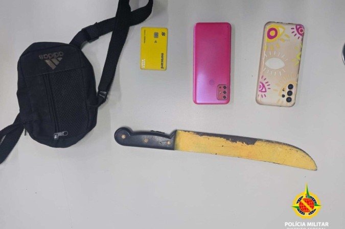 Adolescentes cometem série de roubos na Asa Sul e são apreendidos - (crédito: Divulgação/PMDF) Adolescentes cometem série de roubos na Asa Sul e são apreendidos - (crédito: Divulgação/PMDF)