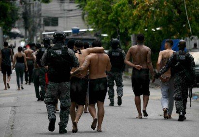 A disposição de Washington em colaborar com o combate ao crime organizado no Brasil ataca uma urgência nacional inquestionável -  (crédito:  AFP) -A disposição de Washington em colaborar com o combate ao crime organizado no Brasil ataca uma urgência nacional inquestionável -  (crédito:  AFP)
