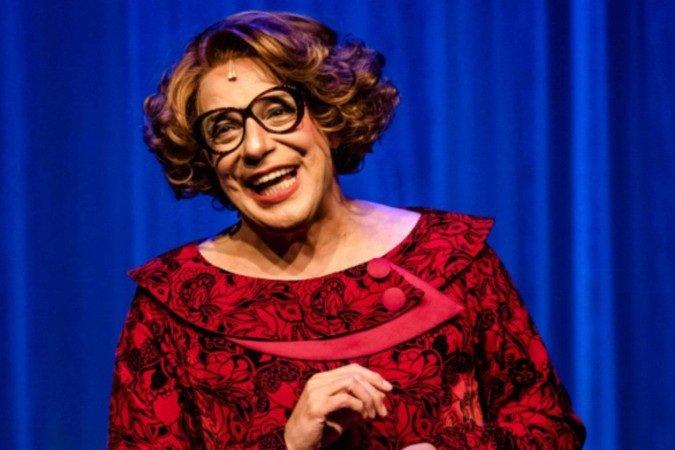 Novo sucesso de Marcelo Médici, a comédia Dona Lola ganha nova temporada no Teatro Renaissance - (crédito: Divulgação) Novo sucesso de Marcelo Médici, a comédia Dona Lola ganha nova temporada no Teatro Renaissance - (crédito: Divulgação)