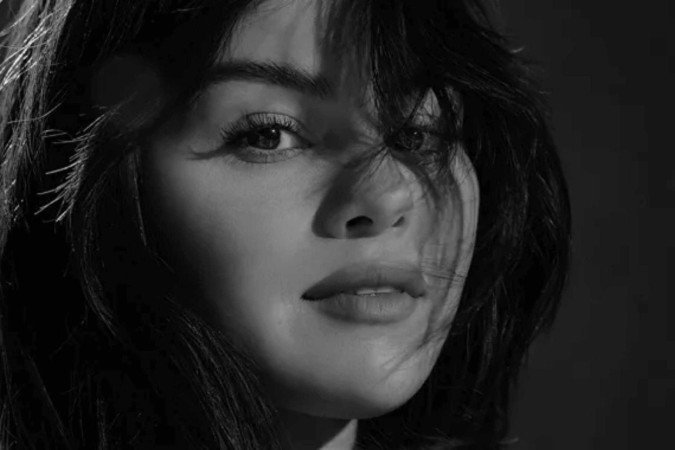 Selena Gomez se pronuncia sobre polêmica com Hailey Bieber - (crédito: TMJBrazil) Selena Gomez se pronuncia sobre polêmica com Hailey Bieber - (crédito: TMJBrazil)