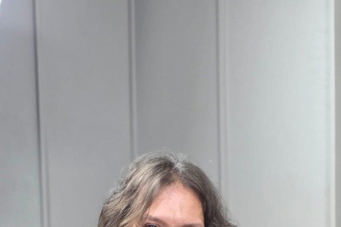 Cantor Gabriel Guedes se apresenta hoje no Clube do Choro
- (crédito: Divulgação) Cantor Gabriel Guedes se apresenta hoje no Clube do Choro
- (crédito: Divulgação)