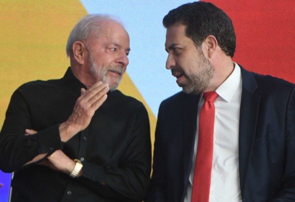 Ed Alves/CB/D.A Press