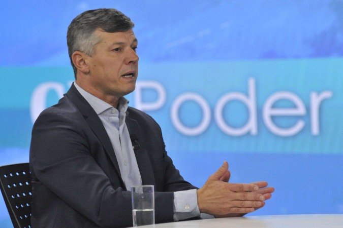 Valter Casimiro Silveira, secretário de Obras e Infraestrutura do DF, é o entrevistado do CB.Poder - (crédito: Marcelo Ferreira/CB/D.A Press) Valter Casimiro Silveira, secretário de Obras e Infraestrutura do DF, é o entrevistado do CB.Poder - (crédito: Marcelo Ferreira/CB/D.A Press)