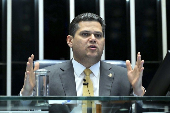 Em atrito com o Planalto desde a indicação de Messias ao Supremo, Alcolumbre quer votar vetos hoje - (crédito: Jefferson Rudy/Agência Senado) Em atrito com o Planalto desde a indicação de Messias ao Supremo, Alcolumbre quer votar vetos hoje - (crédito: Jefferson Rudy/Agência Senado)