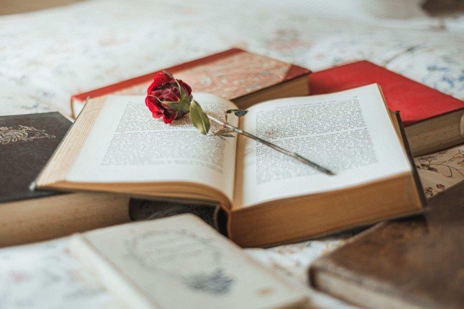 Literatura erótica: livros que despertam o desejo e ampliam os limites do prazer