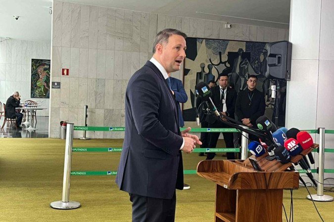 Derrite deixa cargo em SP para relatar projeto que classifica facções como terroristas