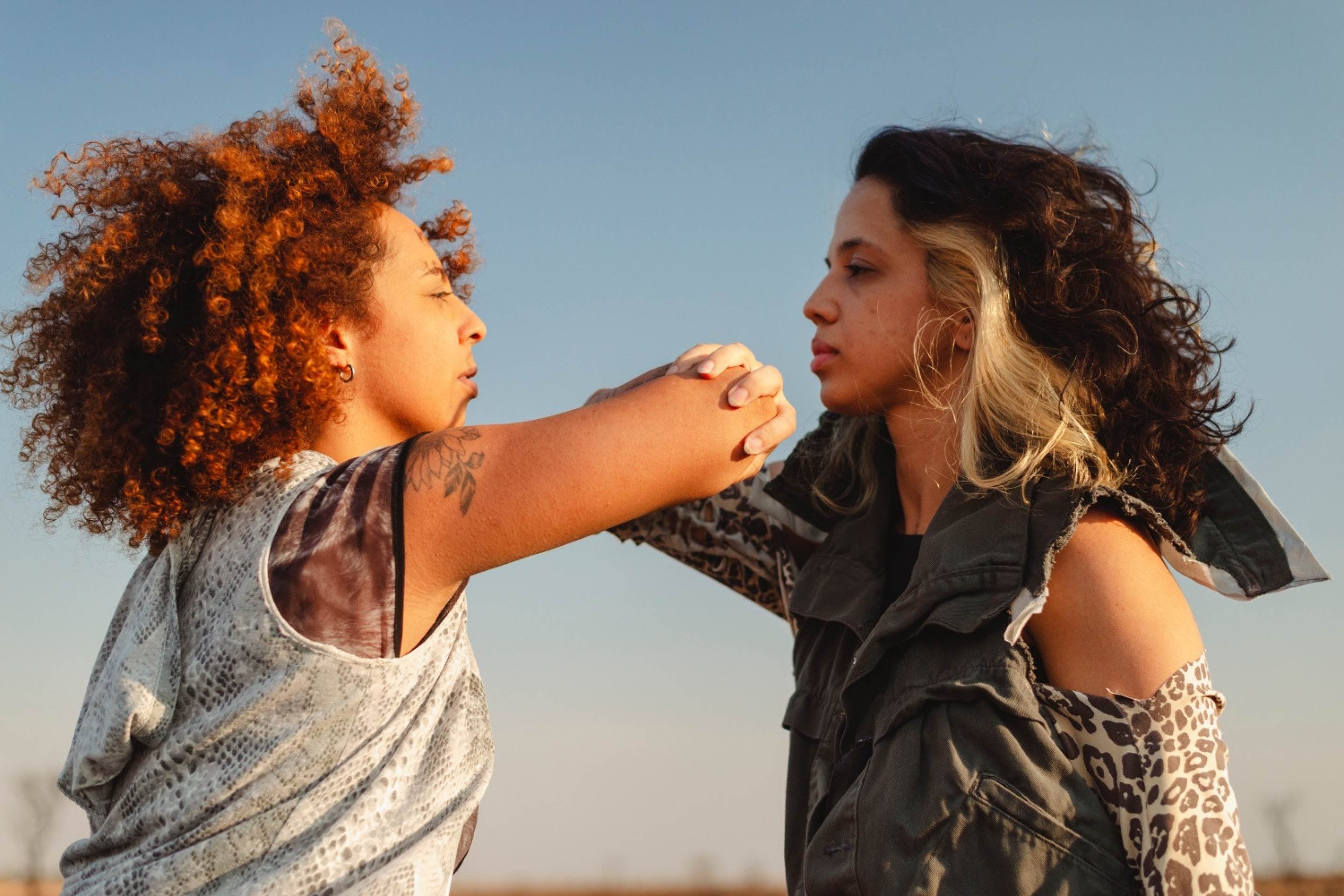 Espetáculo em cartaz no CCBB Brasília reflete sobre consumismo