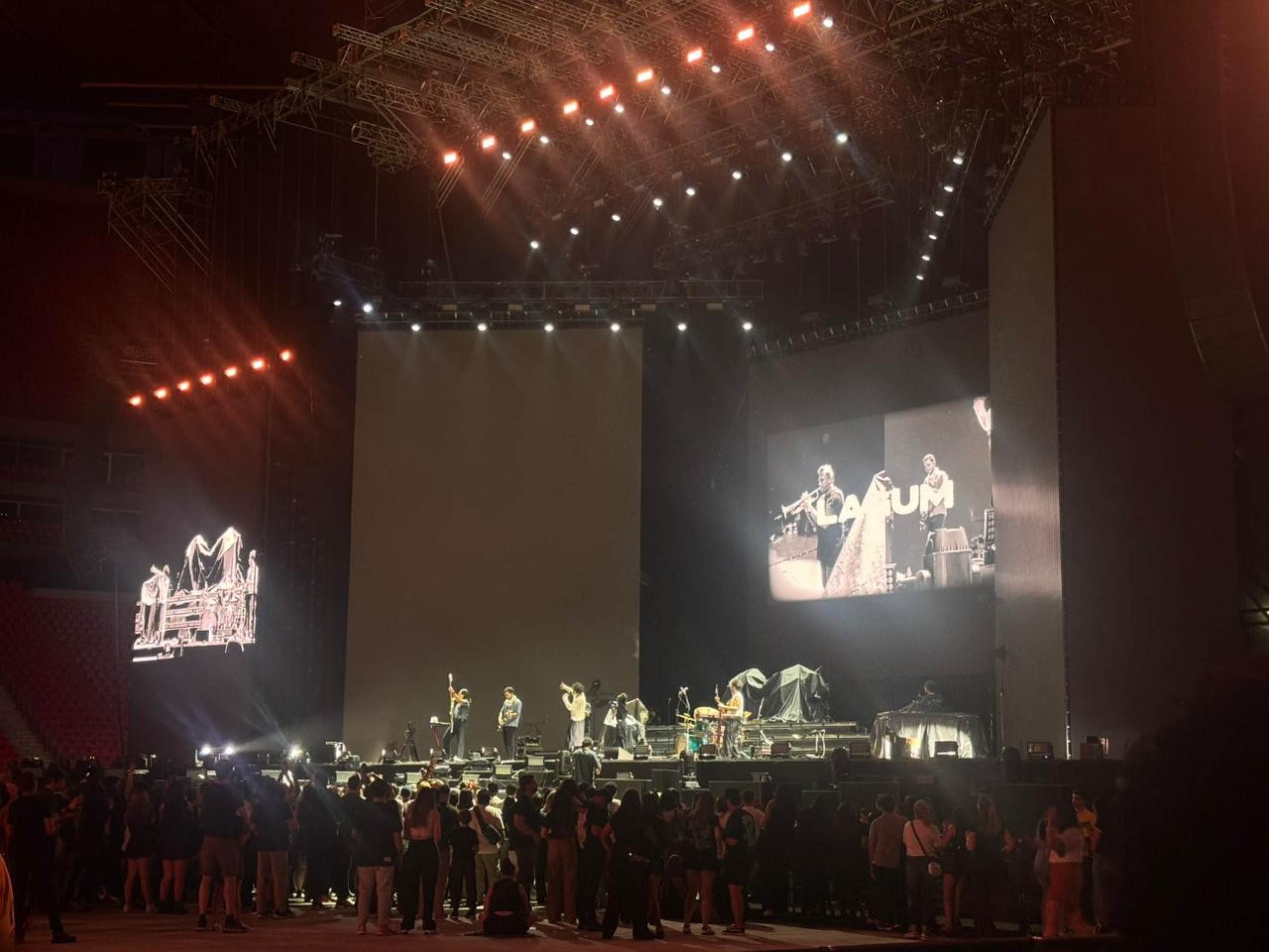Lagum relembra histórico com Brasília em abertura de show do Imagine Dragons