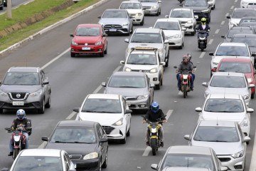  30/10/2025 Crédito: Marcelo Ferreira/CB/D.A Press. Brasil. Brasília - DF - Aumento de sinistros de trânsito fatais envolvendo motociclista em 2025.   -  (crédito:  Marcelo Ferreira/CB/D.A Press)